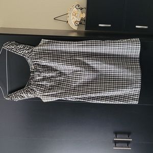 Apostrophe plaid black and white cap sleeve dress, size 18.
